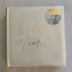 White and Gold Wedding Memories  Photo Album 200 4x6